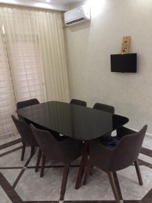 Satılır Yeni Tikili, Xətai.r, H.Aslanov, Həzi Aslanov.m-15
