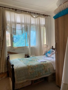 Satılır Köhnə Tikili, Yasamal.r-13