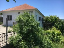 Satılır Həyət evi, Xızı.ş-1