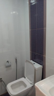 Satılır Yeni Tikili, Yasamal.r, Yasamal, İnşaatçılar.m-7