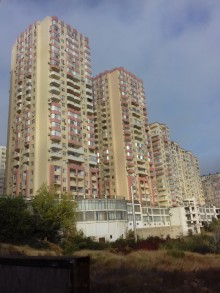 Satılır Yeni Tikili, Yasamal.r-1