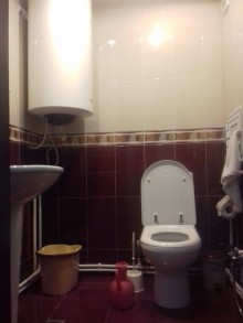 Satılır Yeni Tikili, Yasamal.r-12