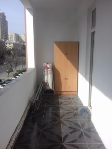 Satılır Yeni Tikili, Yasamal.r-14