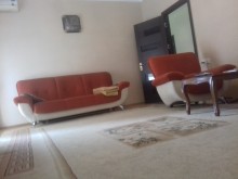 Satılır Yeni Tikili, Yasamal.r-19