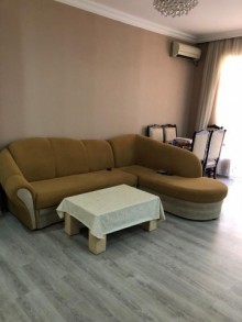 Satılır Yeni Tikili, Xırdalan.ş-13