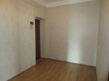 Satılır Köhnə Tikili, Yasamal.r, Yasamal, Elmlər Akademiyası.m-1