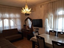 Satılır Köhnə Tikili, Yasamal.r, Yasamal, İnşaatçılar.m-4