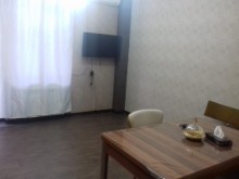 Satılır Yeni Tikili, Yasamal.r, Yasamal, İnşaatçılar.m-9