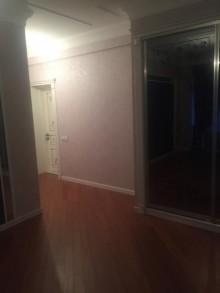 Satılır Yeni Tikili, Sabunçu.r-19