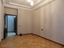 Satılır Yeni Tikili, Nizami.r, Qara Qarayev.m-9