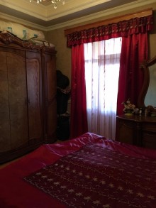 Satılır Köhnə Tikili, Səbail.r, 20-ci sahə, Sahil.m-3
