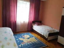 Satılır Həyət evi, Qəbələ.ş-4