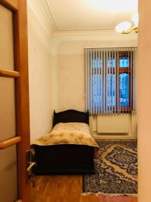 Satılır Həyət evi, Nizami.r, 8-ci kilometr, Xalqlar Dostluğu m..m-2