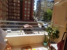 Satılır Yeni Tikili, Binəqədi.r, 9-cu mikrorayon, Memar Əcəmi.m-2