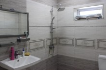 Satılır Həyət evi, Binəqədi.r, 6-cı mikrorayon, Nəsimi.m-8