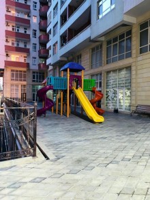 Satılır Yeni Tikili, Səbail.r, Elmlər Akademiyası.m-8