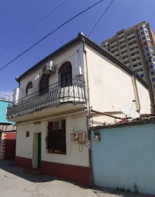 Satılır Həyət evi, Yasamal.r, Yasamal, İnşaatçılar.m-1