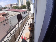 Satılır Həyət evi, Yasamal.r, Yasamal, İnşaatçılar.m-5