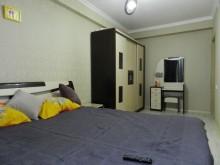 Satılır Yeni Tikili, Sabunçu.r, Bakıxanov-9