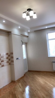 Satılır Yeni Tikili, Nəsimi.r, 28 May.m-4