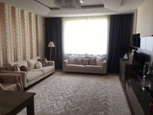 Satılır Yeni Tikili, Yasamal.r, Yeni Yasamal, İnşaatçılar.m-13