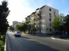 Satılır Köhnə Tikili, Nizami.r, Qara Qarayev.m-1