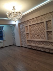 Satılır Yeni Tikili, Binəqədi.r, 9-cu mikrorayon, Memar Əcəmi.m-9