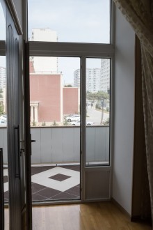 Satılır Köhnə Tikili, Xətai.r, Qara şəhər, Xətai.m-10