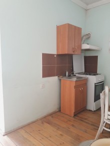 Satılır Həyət evi, Səbail.r, Badamdar, İçərişəhər.m-3