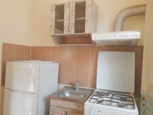 Satılır Həyət evi, Səbail.r, Badamdar, İçərişəhər.m-15