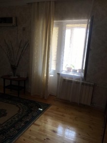 Satılır Köhnə Tikili, Nərimanov.r, Montin, Gənclik.m-2