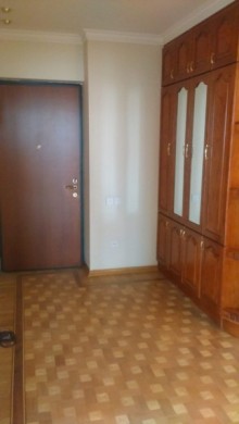 Kirayə (Aylıq) Yeni Tikili, Yasamal.r, Elmlər Akademiyası.m-7