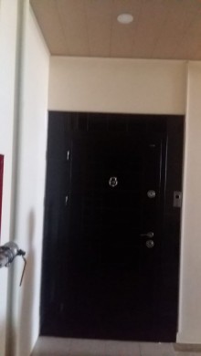 Satılır Yeni Tikili, Nəsimi.r, 4-cü mikrorayon, 20 Yanvar.m-8