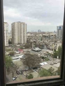 Satılır Yeni Tikili, Nəsimi.r-4