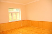 Qəmərvan kəndində, dağların qoynunda 10 sot torpaqda ev, -6