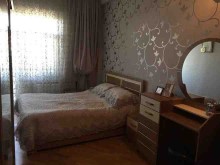 Satılır Yeni Tikili, Yasamal.r-8