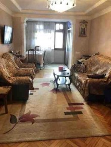 Satılır Köhnə Tikili, Yasamal.r, İnşaatçılar.m-3