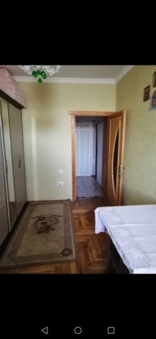 Satılır Köhnə Tikili, Nəsimi.r, 20 Yanvar.m-7