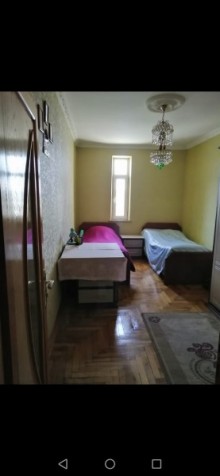 Satılır Köhnə Tikili, Nəsimi.r, 20 Yanvar.m-8