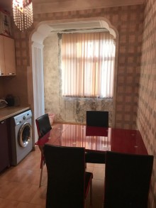 Satılır Köhnə Tikili, Sumqayıt.ş-4