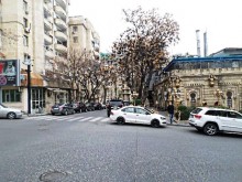 Satılır Köhnə Tikili, Səbail.r, İçərişəhər.m-19