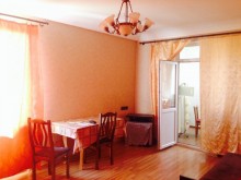 Satılır Köhnə Tikili, Sabunçu.r, Bakıxanov-4