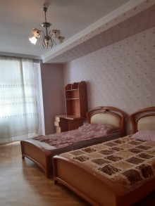 Satılır Yeni Tikili, Yasamal.r, Yasamal, İnşaatçılar.m-6