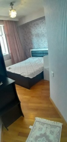 Satılır Yeni Tikili, Yasamal.r, Yeni Yasamal, İnşaatçılar.m-13