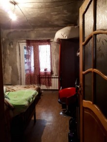 Satılır Köhnə Tikili, Yasamal.r, Yeni Yasamal, İnşaatçılar.m-3