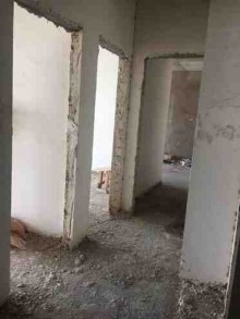 Satılır Yeni Tikili, Nəsimi.r, 28 May.m-7