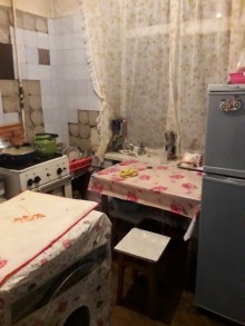 Satılır Köhnə Tikili, Binəqədi.r, Biləcəri, Avtovağzal.m-2