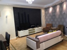 Satılır Yeni Tikili, Nəsimi.r, Papanin, 20 Yanvar.m-4