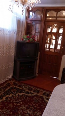 Kirayə (Aylıq) Həyət evi, Yasamal.r, Yasamal, İnşaatçılar.m-13