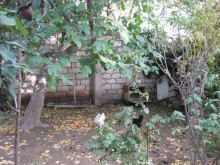 Satılır Həyət evi, Yasamal.r, Yasamal, Elmlər Akademiyası.m-4
